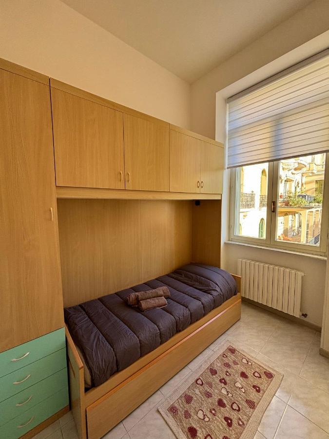 Apartment Sweet *